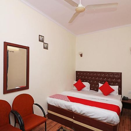 Oyo 14179 Panchvati Hotel Dehradun Exterior photo