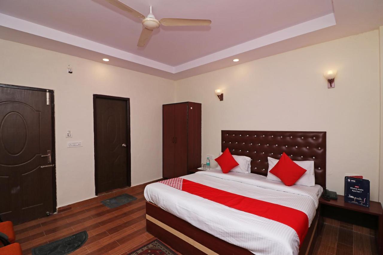 Oyo 14179 Panchvati Hotel Dehradun Exterior photo
